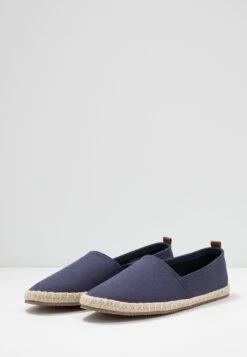 Pier One RENA ESPADRILLE UNISEX - Espadryle - Dark Blue -Pier One f7a8b37ea55948659b97ea58c22bd23a