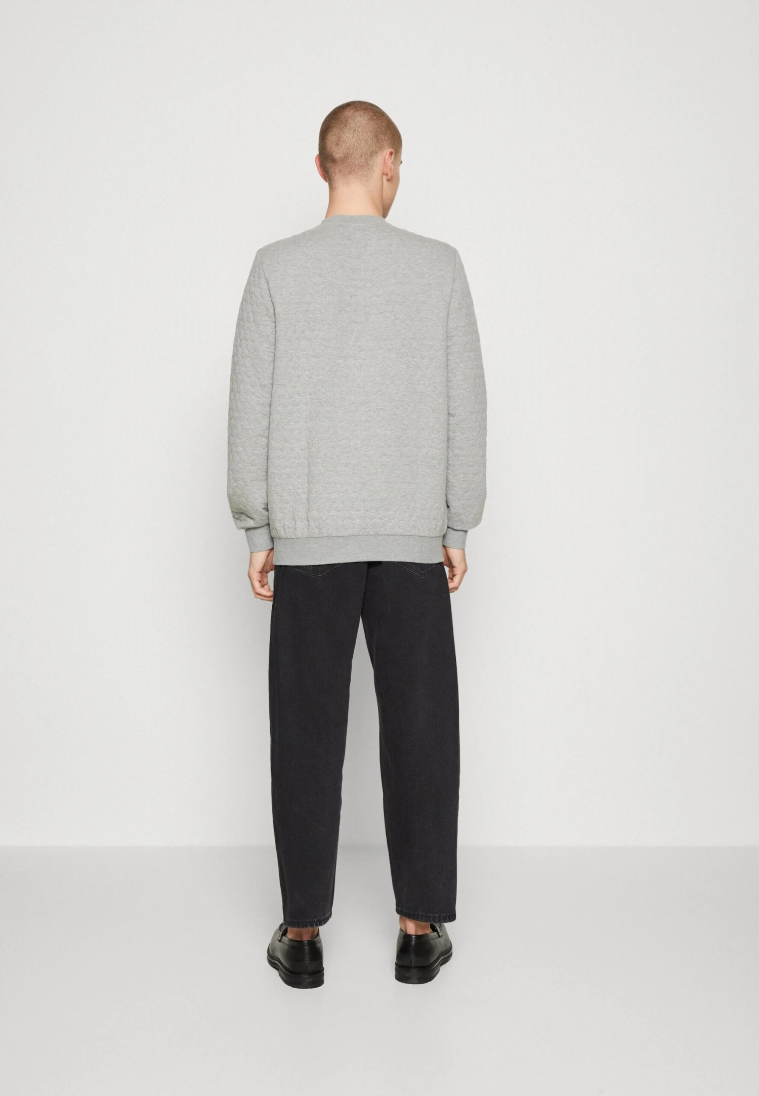 Pier One Bluza - Grey 3 Pier One Bluza - Grey - obrazek 3