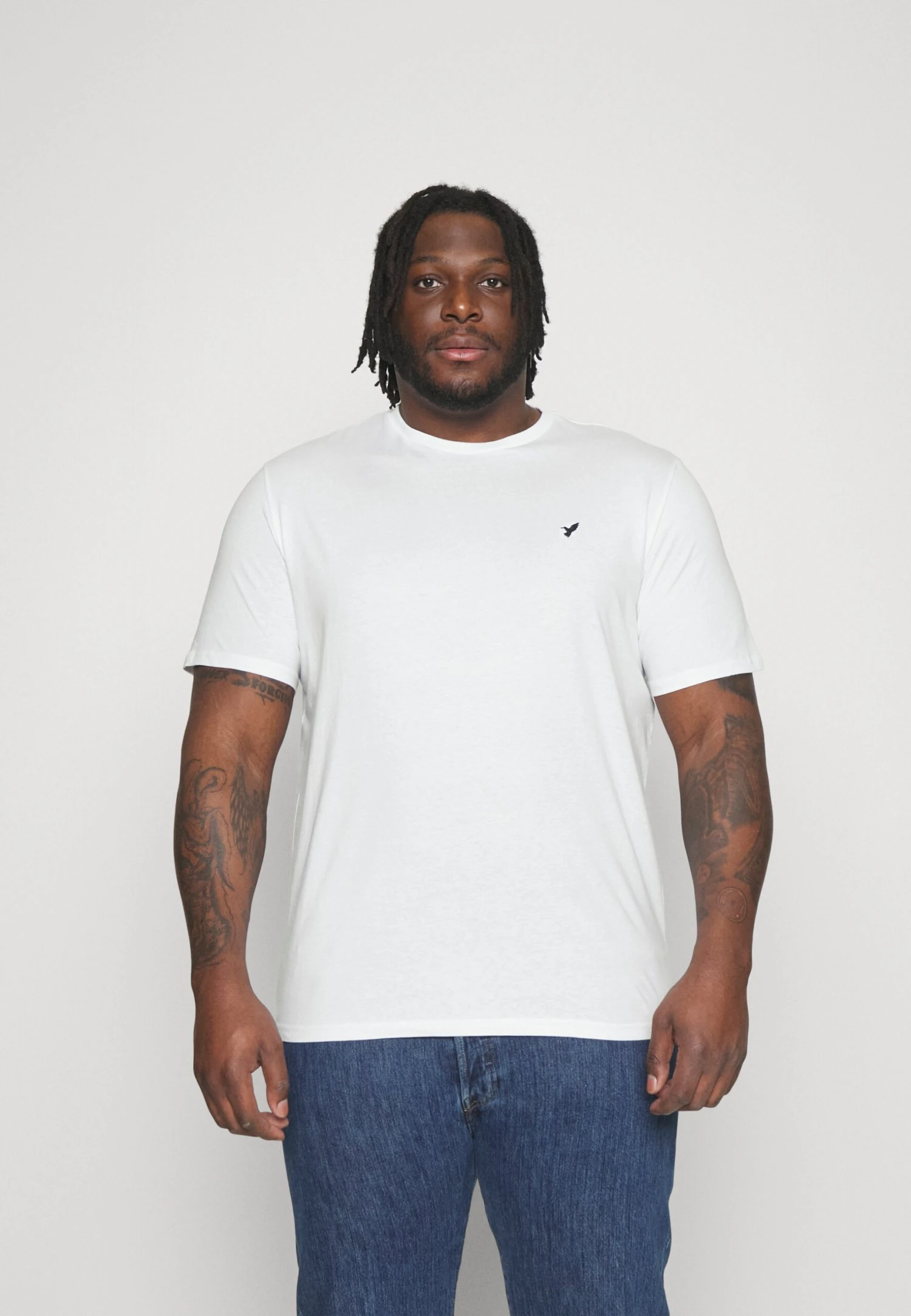 Pier One 2 PACK - T-shirt Basic - Dark Blue/white 3 Pier One 2 PACK - T-shirt Basic - Dark Blue/white - obrazek 3